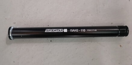 SR SUNTOUR Axle 15AH2 110x15mm FKA117-00 OEM